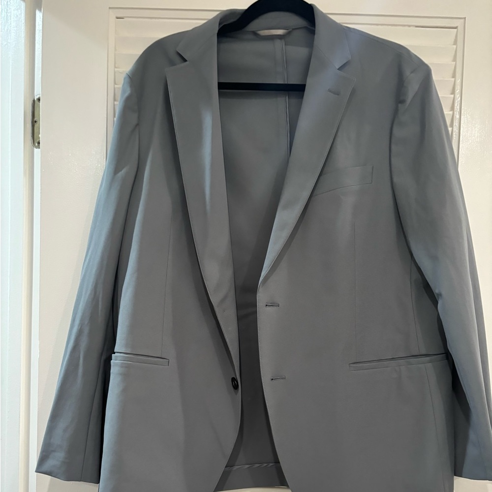 Sete custom athletic suit